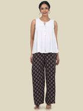 Load image into Gallery viewer, Go Colors Black Woven Viscose Printed Palazzo

