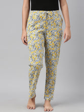 Load image into Gallery viewer, Go Colors White Cotton Knit Printed Lounge Pants
