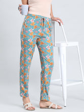 Load image into Gallery viewer, Go Colors Green Cotton Knit Printed Lounge Pants
