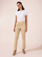 Load image into Gallery viewer, Go Colors Wheat Linen Pencil Pant
