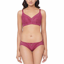 Load image into Gallery viewer, Wacoal Lucy Low Waist Medium Coverage Bridal Wear Lace Bikini Panty - Wine LCP258
