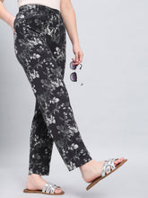 Load image into Gallery viewer, Go Colors Black Woven Viscose Printed Lounge Pants
