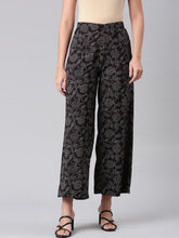 Load image into Gallery viewer, Go Colors Black Woven Viscose Printed Palazzo
