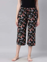 Load image into Gallery viewer, Go Colors Black Woven Viscose Printed Lounge Capri

