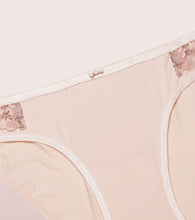 Load image into Gallery viewer, Enamor Soft Grip Low Waist Bikini Panty
