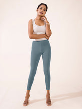 Load image into Gallery viewer, Go Colors Teal Cotton Stretch Ankle Length Leggings
