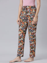 Load image into Gallery viewer, Go Colors Black Cotton Knit Printed Lounge Pants
