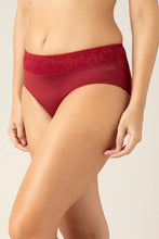 Load image into Gallery viewer, Amante Elegant Support Hipster Panty - Henna 78001
