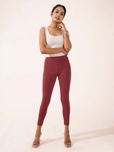 Load image into Gallery viewer, Go Colors Violet Cotton Stretch Ankle Length Leggings
