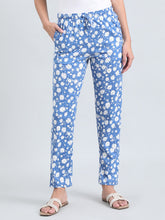 Load image into Gallery viewer, Go Colors Blue Cotton Knit Printed Lounge Pants
