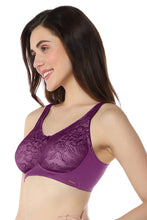 Load image into Gallery viewer, Amante Elegant Lace Non-Padded Non-Wired Support Bra - Pickled Beet &amp; Stucco 101301
