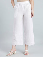 Load image into Gallery viewer, Go Colors White Hakoba Wide Pant
