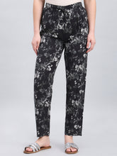Load image into Gallery viewer, Go Colors Black Woven Viscose Printed Lounge Pants
