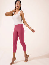Load image into Gallery viewer, Go Colors Light Wine Cotton Stretch Cropped Leggings
