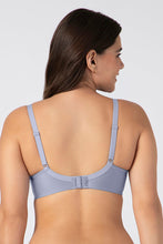 Load image into Gallery viewer, Amante Chic Contour Non-Padded Wired Minimizer Bra - Soft Gray 09901
