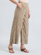 Load image into Gallery viewer, Go Colors Green Woven Viscose Printed Palazzo
