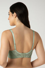 Load image into Gallery viewer, Amante Demure Non-Padded Non-Wired Contour Bra - Tulip Harmony Print 05601

