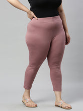 Load image into Gallery viewer, Go Colors Dusty Voilet Cotton Stretch Cropped Leggings
