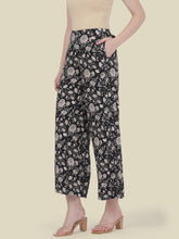Load image into Gallery viewer, Go Colors Black Woven Viscose Printed Palazzo
