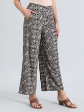 Load image into Gallery viewer, Go Colors Black Woven Viscose Printed Palazzo
