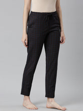 Load image into Gallery viewer, Go Colors Black Cotton Knit Printed Lounge Pants
