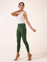 Load image into Gallery viewer, Go Colors Evergreen Cotton Stretch Ankle Length Leggings
