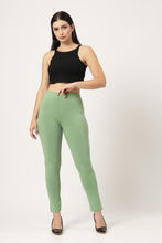 Load image into Gallery viewer, On&amp;On Straight Pant Teal
