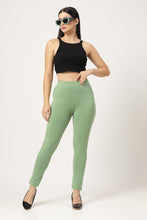 Load image into Gallery viewer, On&amp;On Straight Pant Teal
