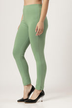Load image into Gallery viewer, On&amp;On Straight Pant Teal
