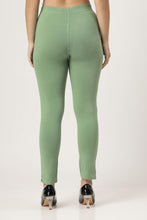 Load image into Gallery viewer, On&amp;On Straight Pant Teal
