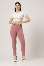 Load image into Gallery viewer, On&amp;On Straight Pant Plum
