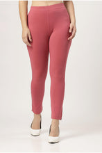 Load image into Gallery viewer, On&amp;On Straight Pant Amber
