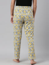Load image into Gallery viewer, Go Colors White Cotton Knit Printed Lounge Pants
