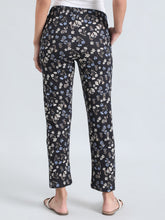Load image into Gallery viewer, Go Colors Black Cotton Knit Printed Lounge Pants
