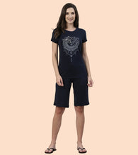 Load image into Gallery viewer, Enamor Mid Rise Knee length Drawstring Closure City Shorts For Women - Slim Fit, Soft and Breathable Cotton - E044 (Navy)
