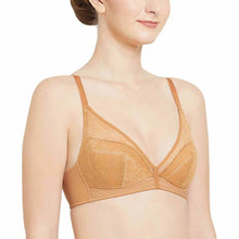 Load image into Gallery viewer, Wacoal Looping Padded Non-wired  3/4th Cup Everyday Wear Medium coverage Lace Bra - Brown LSF100
