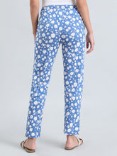Load image into Gallery viewer, Go Colors Blue Cotton Knit Printed Lounge Pants
