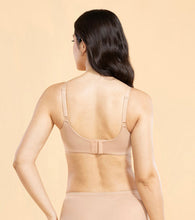 Load image into Gallery viewer, Enamor F123 Air-Brush Soft Perfect Lift Bra with Versatile U-Shape Back
