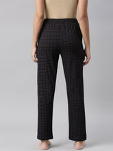 Load image into Gallery viewer, Go Colors Black Cotton Knit Printed Lounge Pants
