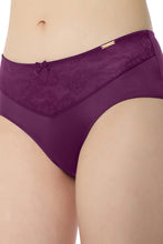 Load image into Gallery viewer, Amante Elegant Lace Hipster Panty - Pickled Beet &amp; Stucco 101201
