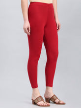 Load image into Gallery viewer, Go Colors Cherry Cotton Stretch Cropped Leggings
