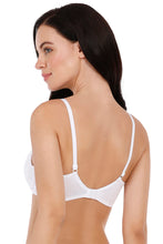 Load image into Gallery viewer, Amante Carefree Casuals Padded Non-Wired T-Shirt Bra - White 10216

