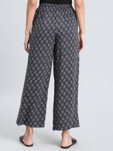 Load image into Gallery viewer, Go Colors Black Woven Viscose Printed Palazzo
