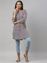 Load image into Gallery viewer, Go Colors Dusty Blue Cotton Stretch Cropped Leggings
