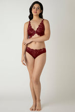Load image into Gallery viewer, Amante Femme Lace Padded Non-Wired Demi Bra - Biking Red 06001
