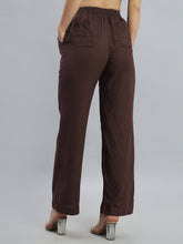 Load image into Gallery viewer, Go Colors Brown Linen Cargo Pants
