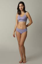 Load image into Gallery viewer, Amante Vanish Seamless Hipster Panty - Daybreak 11412
