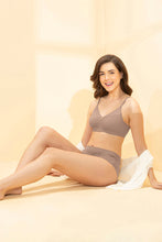 Load image into Gallery viewer, Amante Total Support Non-Padded Non-Wired Bra - Warm Taupe 107301
