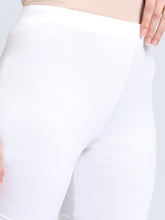 Load image into Gallery viewer, Go Colors White Knit Seamless Cycling Shorts
