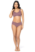 Load image into Gallery viewer, Amante Invisi Padded Non-Wired Effortless Bralette - Nostalgia Rose 102401

